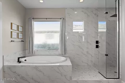Bath - 1261 E Lynx Way, Gilbert, AZ 85298 photo 2 of 9