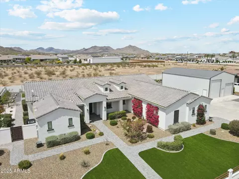 30960 N Contemporary Ln, Queen Creek, AZ 85142