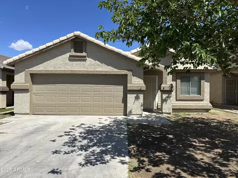 Exterior - 5643 S 11th Dr, Phoenix, AZ 85041 photo 2 of 6