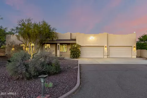 43 E Desert Hills Dr, Phoenix, AZ 85086 photo 4