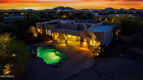 43 E Desert Hills Dr, Phoenix, AZ 85086 photo 52