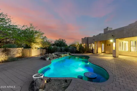 43 E Desert Hills Dr, Phoenix, AZ 85086 photo 37