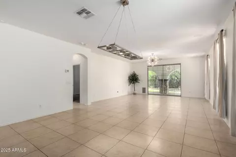 Living - 3080 E Palmdale Ln, Gilbert, AZ 85298 photo 2 of 5