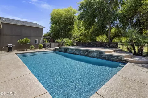 Exterior - 14749 E Pecos Rd, Gilbert, AZ 85295 photo 2 of 5