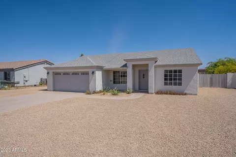13973 S Avalon Rd, Arizona City, AZ 85123