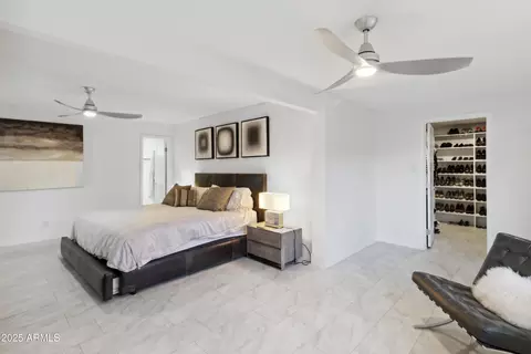 Bedroom - 3758 E Sunnyside Dr, Phoenix, AZ 85028 photo 2 of 4