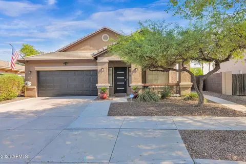 17334 W Navajo St, Goodyear, AZ 85338