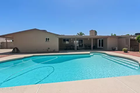 Exterior - 1744 E Huber St, Mesa, AZ 85203 photo 3 of 4