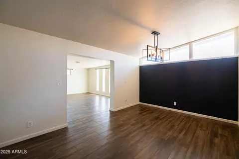 Living - 2346 E Sylvia St, Phoenix, AZ 85022 photo 1 of 10