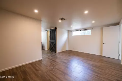 Living - 2346 E Sylvia St, Phoenix, AZ 85022 photo 10 of 10