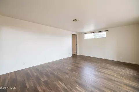 Living - 2346 E Sylvia St, Phoenix, AZ 85022 photo 7 of 10