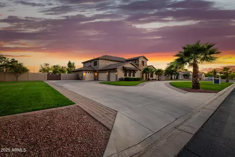 14367 W Becker Ln, Surprise, AZ 85379