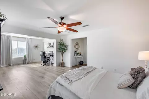Bedroom - 3933 E Alfalfa Dr, Gilbert, AZ 85298 photo 5 of 5