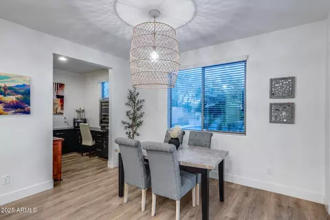 Dining - 3933 E Alfalfa Dr, Gilbert, AZ 85298 photo 4 of 5