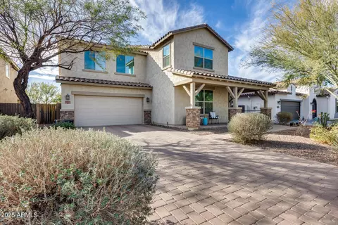 Exterior - 3933 E Alfalfa Dr, Gilbert, AZ 85298 photo 3 of 23