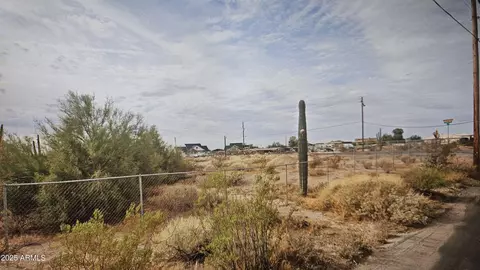 1545 N 104 St #-/-/-, Mesa, AZ 85207 photo 2
