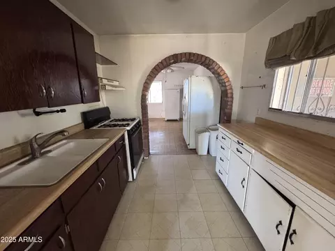 112 S 28th Dr, Phoenix, AZ 85009 photo 14