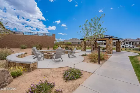 View/Area - 8021 E Jasmine St, Mesa, AZ 85207 photo 6 of 7