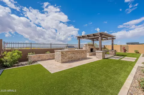 Exterior - 8021 E Jasmine St, Mesa, AZ 85207 photo 10 of 13