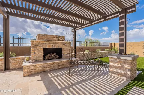 Exterior - 8021 E Jasmine St, Mesa, AZ 85207 photo 6 of 13
