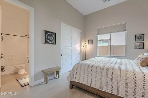 Bedroom - 8021 E Jasmine St, Mesa, AZ 85207 photo 6 of 7