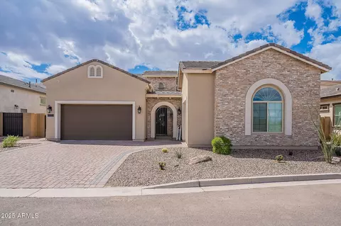 Exterior - 8021 E Jasmine St, Mesa, AZ 85207 photo 1 of 13