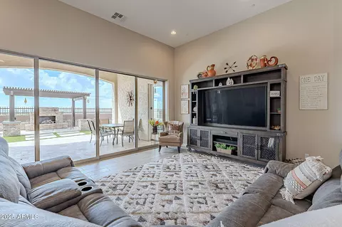 Living - 8021 E Jasmine St, Mesa, AZ 85207 photo 4 of 6
