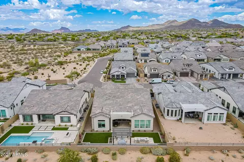 View/Area - 8021 E Jasmine St, Mesa, AZ 85207 photo 2 of 7