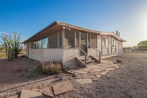 1888 S Goldfield Rd, Apache Junction, AZ 85119 photo 4