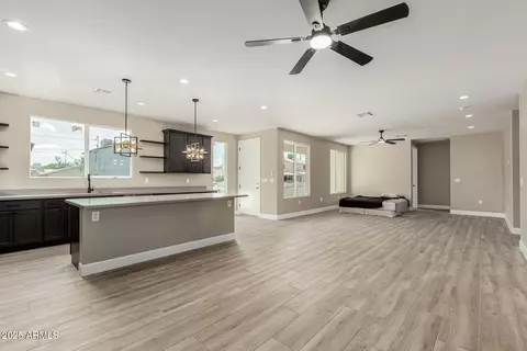 1302 W Apache St, Phoenix, AZ 85007 photo 6