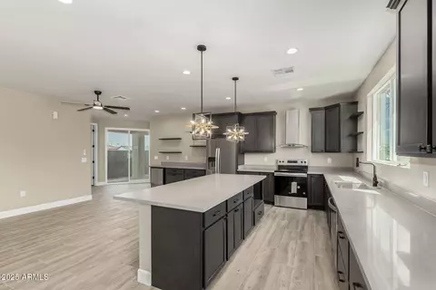 1302 W Apache St, Phoenix, AZ 85007 photo 8