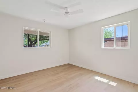 Bedroom - 5738 N 34th Dr S, Phoenix, AZ 85017 photo 6 of 8