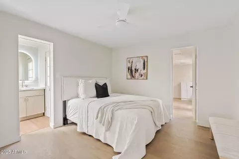 Bedroom - 5738 N 34th Dr S, Phoenix, AZ 85017 photo 1 of 8