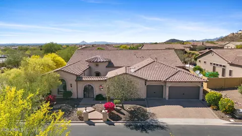 2304 N Steele Cir, Mesa, AZ 85207