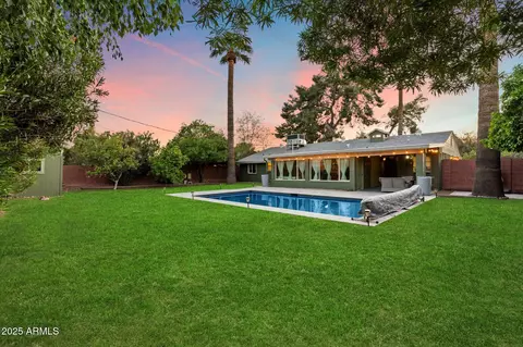 7813 N 17th Dr, Phoenix, AZ 85021