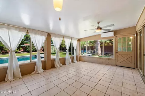 Exterior - 7813 N 17th Dr, Phoenix, AZ 85021 photo 6 of 11
