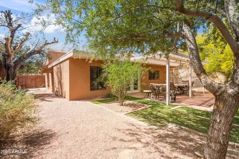 Exterior - 5528 E Virginia Ave, Phoenix, AZ 85008 photo 3 of 4