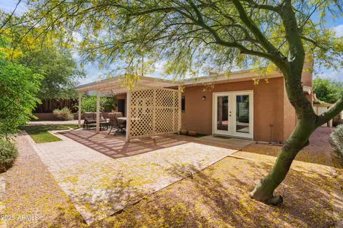 Exterior - 5528 E Virginia Ave, Phoenix, AZ 85008 photo 4 of 4