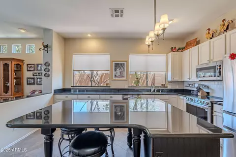 Kitchen - 9642 E Irwin Ave, Mesa, AZ 85209 photo 5 of 6