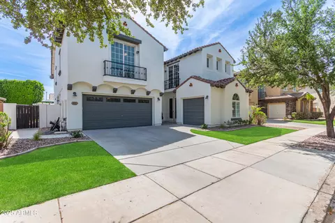 Exterior - 4615 E Calistoga Dr, Gilbert, AZ 85297 photo 3 of 10