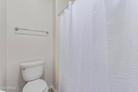 Bath - 4615 E Calistoga Dr, Gilbert, AZ 85297 photo 3 of 5