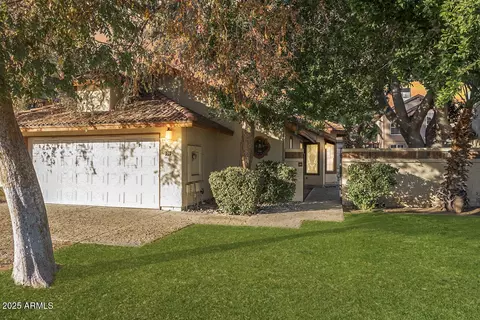 530 E Wescott Dr, Phoenix, AZ 85024
