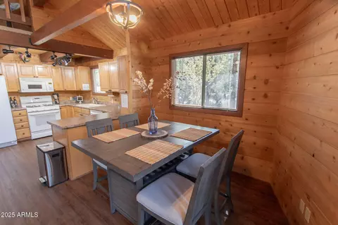 Dining - 3622 N Mistletoe Dr, Pine, AZ 85544 photo 2 of 2