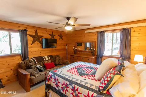 Bedroom - 3622 N Mistletoe Dr, Pine, AZ 85544 photo 8 of 10