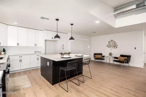 Kitchen - 2345 E Isabella Ave, Mesa, AZ 85204 photo 2 of 6