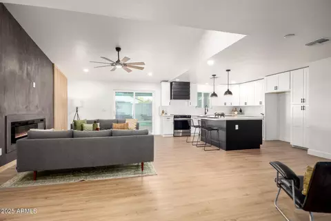 Living - 2345 E Isabella Ave, Mesa, AZ 85204 photo 2 of 6