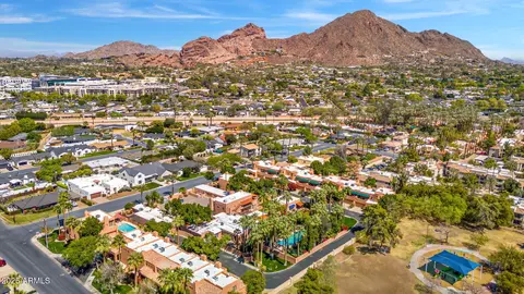 View/Area - 4203 E Hazelwood St, Phoenix, AZ 85018 photo 6 of 7