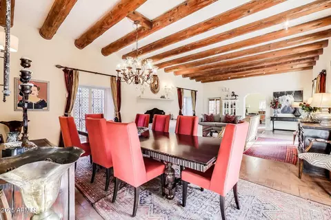 Dining - 4203 E Hazelwood St, Phoenix, AZ 85018 photo 1 of 1