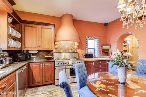 Kitchen - 4203 E Hazelwood St, Phoenix, AZ 85018 photo 1 of 1