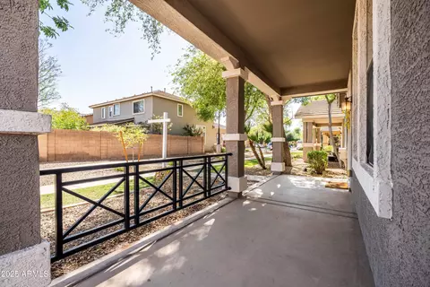 3756 E Waite Ln, Gilbert, AZ 85295 photo 4